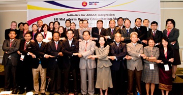Việt Nam khẳng định nỗ lực của ASEAN trong thu hẹp khoảng cách phát triển giữa các nước thành viên