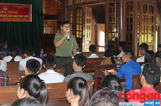 Tăng cường tuyên truyển, phổ biến pháp luật về ma túy là một trong những giải pháp hiệu quả nhằm nâng cao kiến thức cho giới trẻ