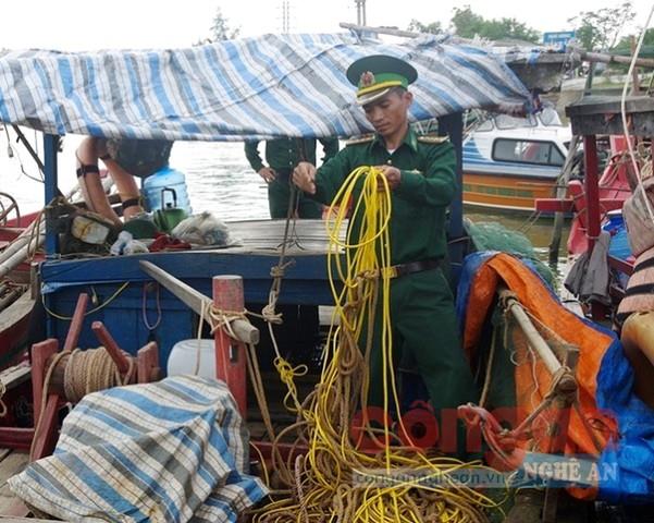 Nói 'không' với khai thác thủy, hải sản bất hợp pháp