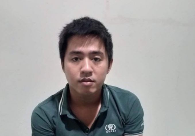 Bi hài 'hot boy' dùng súng nhựa và mìn rễ cây gây vụ cướp chấn động