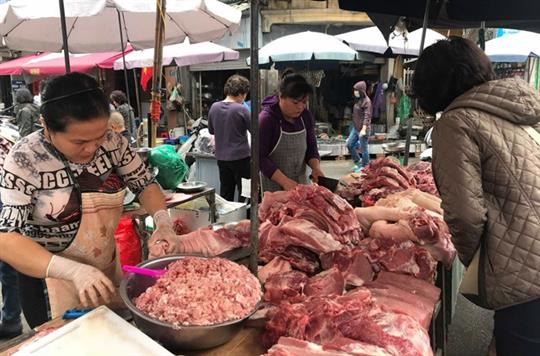 Đừng tẩy chay thịt lợn