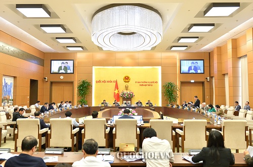 Bế mạc phiên họp thứ 32 của Ủy ban Thường vụ Quốc hội