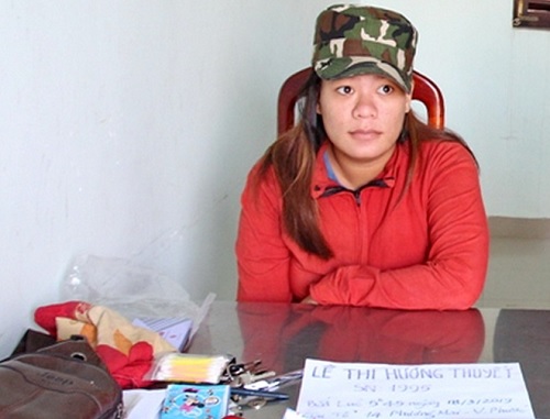 Đang bị truy nã về tội ma túy vẫn ngang nhiên vận chuyển ma túy
