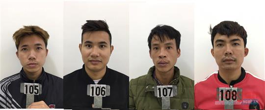 Phá sới bạc tại gia