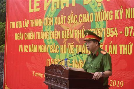 Phát động đợt thi đua kỷ niệm các ngày lễ lớn