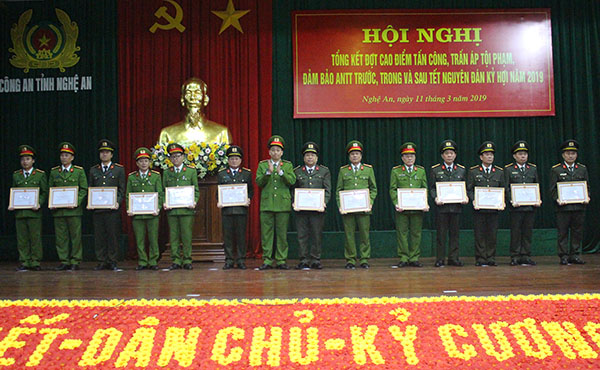 Đấu tranh quyết liệt với tội phạm hình sự, ma tuý