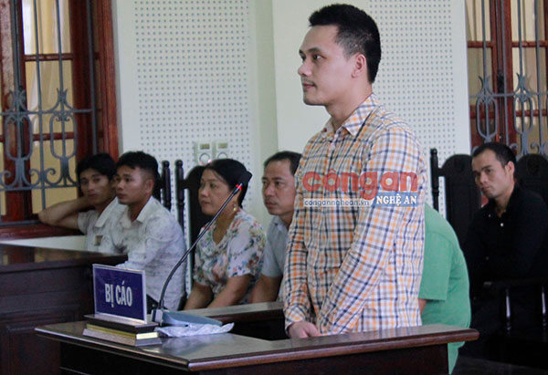 Xét xử phúc thẩm nam thanh niên giết người khi đi đòi nợ