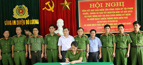 Phát động thi đua chào mừng các ngày lễ lớn