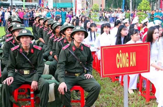 Tiêu chuẩn công dân được tuyển chọn thực hiện nghĩa vụ tham gia CAND