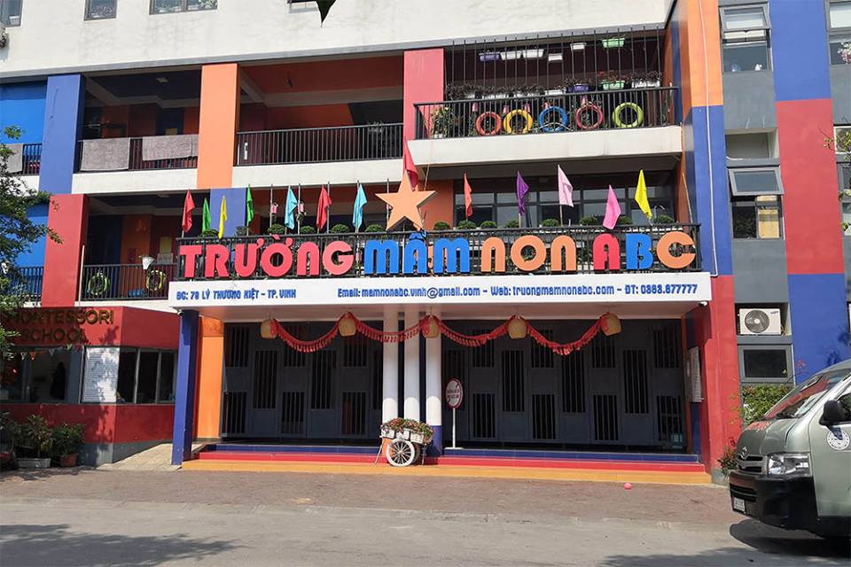 Xung quanh vụ trường mầm non ngừng dạy trẻ vì 'nợ tiền học'