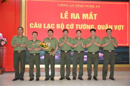Ra mắt Câu lạc bộ cờ tướng, quần vợt