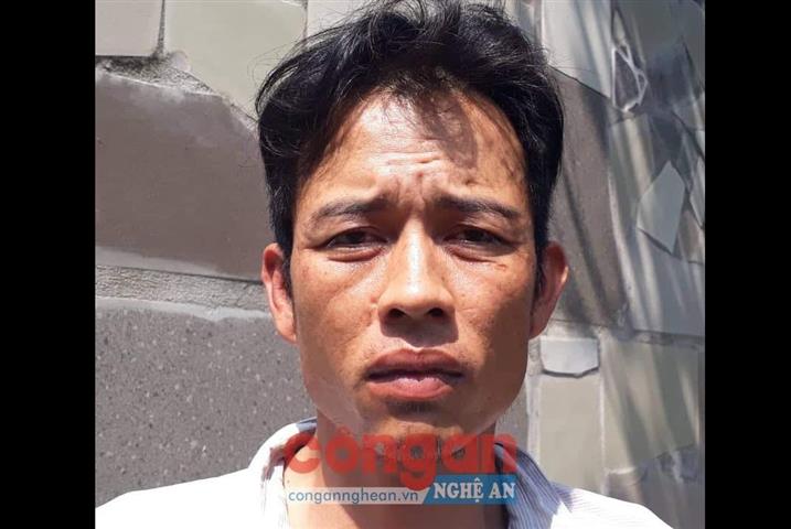 'Yêu râu xanh' cưỡng dâm  thiếu nữ giữa ban ngày