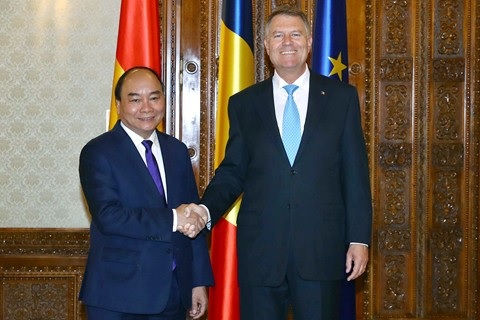 Thủ tướng hội kiến Tổng thống, Chủ tịch Thượng viện Romania