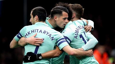Watford 0-1 Arsenal: Món quà may mắn, trở lại Top 4