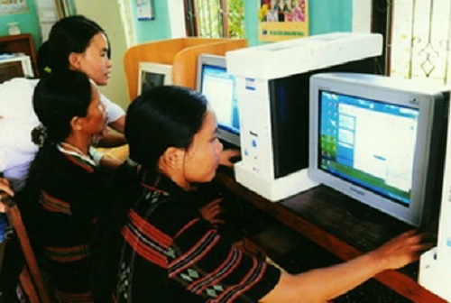 Tăng cường ứng dụng CNTT hỗ trợ đồng bào dân tộc thiểu số phát triển KTXH