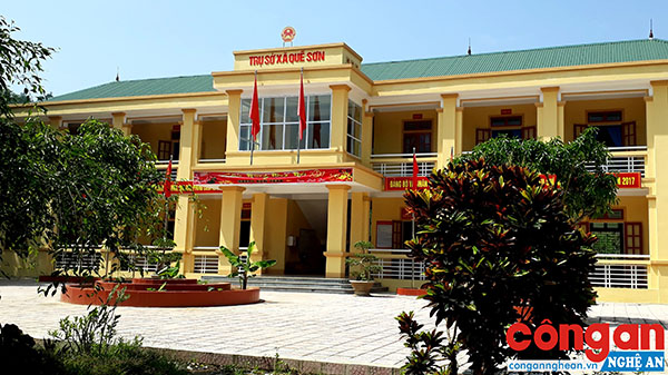 'Ăn chặn' tiền hỗ trợ của dân, Chủ tịch UBND xã Quế Sơn bị cách chức