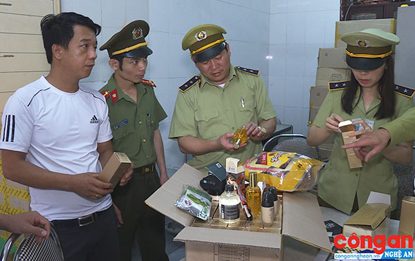 Tăng cường đấu tranh chống buôn lậu, gian lận thương mại và hàng giả