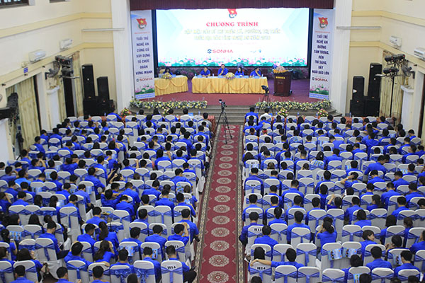 Gặp mặt 480 Bí thư Đoàn xã, phường, thị trấn trên địa bàn tỉnh Nghệ An năm 2019