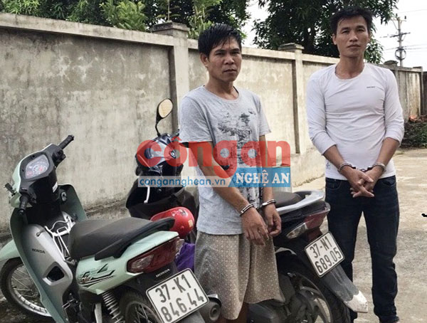 2 đối tượng trộm sa lưới sau 1 giờ gây án