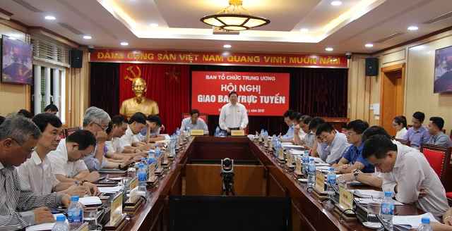 Nhân sự khóa mới: Bố trí Bí thư tỉnh, huyện không là người địa phương