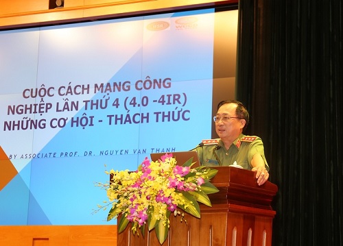 Những cơ hội, thách thức của Cuộc cách mạng 4.0 đối với công tác công an