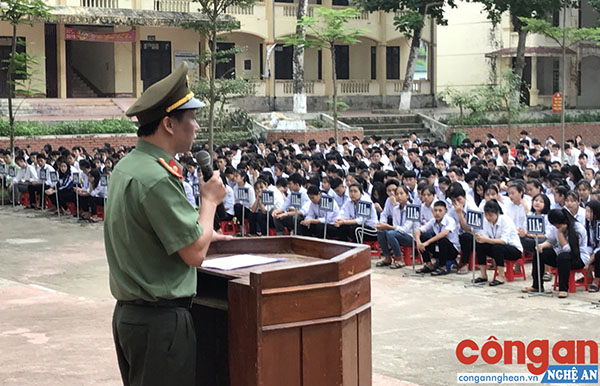 Tập trung thực hiện các giải pháp đẩy mạnh phong trào toàn dân bảo vệ an ninh Tổ quốc
