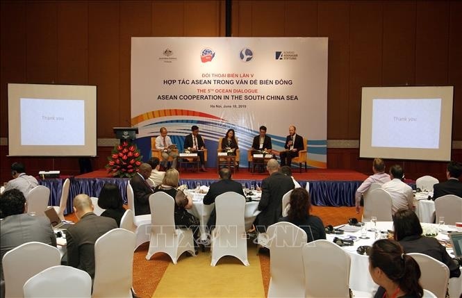Hợp tác ASEAN trong vấn đề Biển Đông
