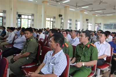Tuyên truyền pháp luật cho các hộ kinh doanh có điều kiện về ANTT trên địa bàn Diễn Châu
