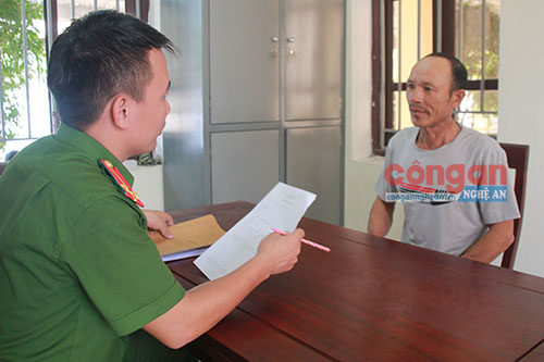 Đêm khuya lẻn vào nhà hiếp dâm hàng xóm