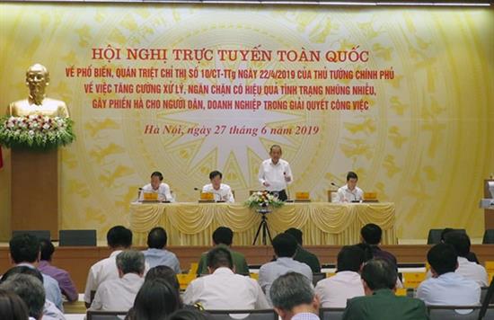 Sớm chấm dứt tham nhũng vặt trong giải quyết công việc