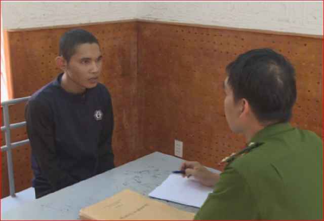 Bắt đối tượng giao cấu với trẻ em nhiều lần