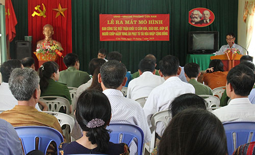 Ra mắt mô hình 'Cảm hóa giáo dục giúp đỡ người chấp hành xong án phạt tù tái hòa nhập cộng đồng'