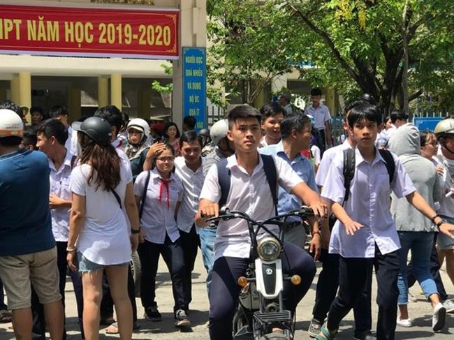 Các trường chịu trách nhiệm nếu xảy ra tình trạng lạm thu đầu năm học