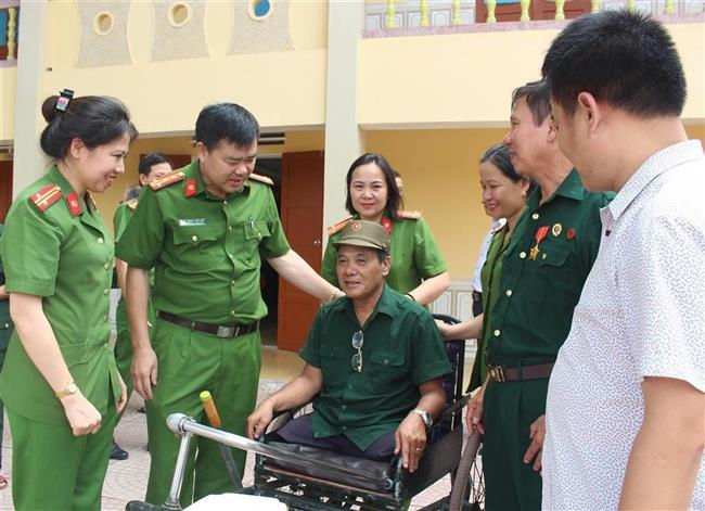 Lan tỏa phong trào thi đua 'Nghệ An làm theo lời Bác dặn'