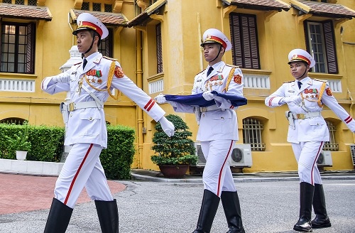 Lễ Thượng cờ ASEAN. (Ảnh: MH)