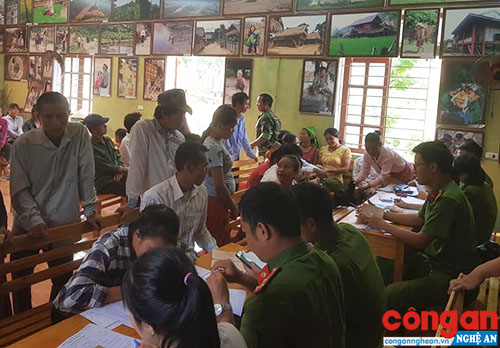 Đẩy mạnh công tác cải cách hành chính và xây dựng lực lượng để phục vụ nhân dân tốt hơn
