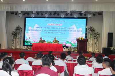Tổ chức diễn đàn 