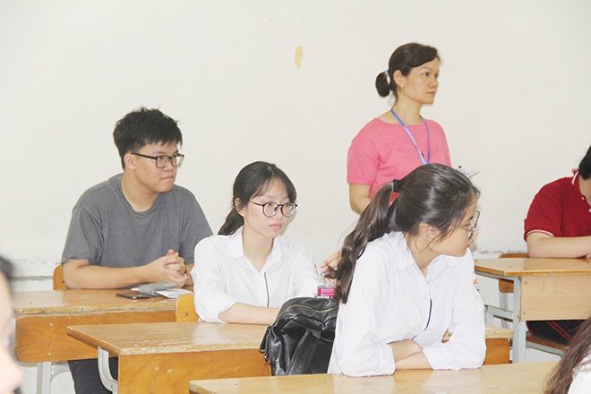 Tái diễn tình trạng nâng điểm chuẩn để 'đánh trượt' thí sinh