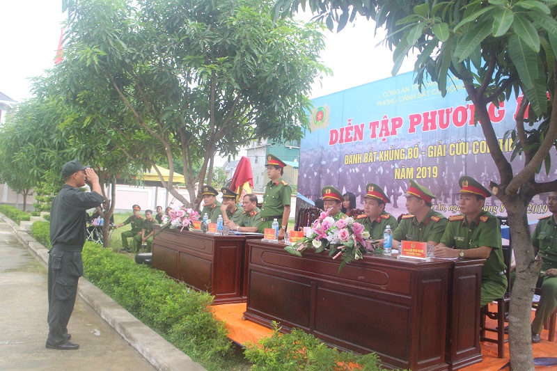Diễn tập phương án đánh bắt khủng bố, giải cứu con tin năm 2019