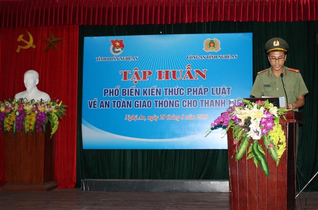 Tập huấn tuyên truyền, phổ biến pháp luật về ATGT
