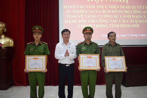 Hội nghị sơ kết 3 năm thực hiện Nghị quyết số 07 của BCH Đảng bộ Công an tỉnh.