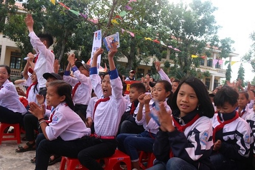 Tăng cường công tác truyền thông đưa chính sách BHYT đến với HSSV