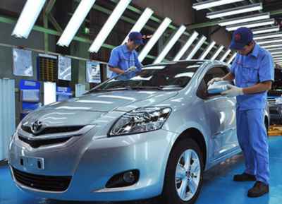 Xe nội thua xe nhập giá rẻ, 2 năm đề xuất ưu đãi vẫn dậm chân