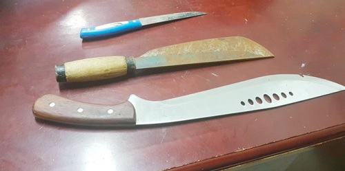 Hung khí mà các đối tượng dùng đi cướp.