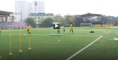 U22 Việt Nam căng mình 'luyện công' giữa trưa nắng