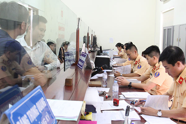 Hiệu quả từ mô hình 'Tiếp dân niềm nở, hướng dẫn tận tình, ứng xử văn minh'