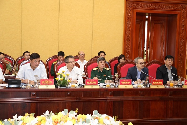 Đại diện các bộ, ngành, địa phương là thành viên Tiểu ban An ninh - Y tế ASEAN 2020 tại Phiên họp lần hai.