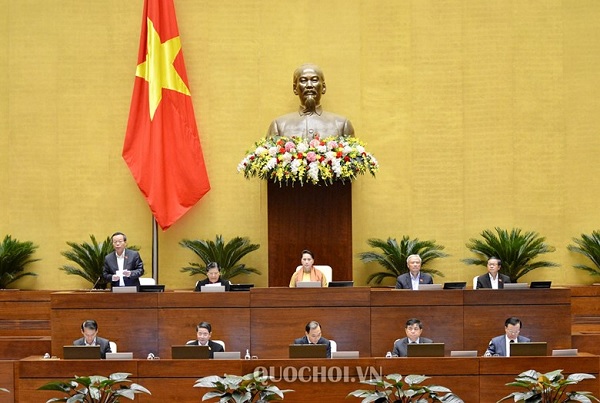 Đề nghị Chính phủ phân tích sâu và có giải pháp cho những vấn đề ảnh hưởng không tốt đến tình hình kinh tế - xã hội