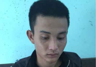 Nữ du khách Hàn Quốc giành lại tài sản trên tay kẻ cướp