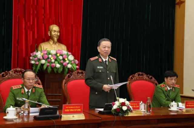 Bộ Công an giao ban đánh giá tình hình, kết quả công tác công an tháng 11/2019